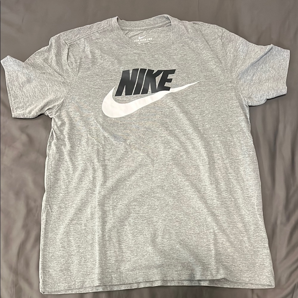 Nike Men's Heather Gray Logo Tee